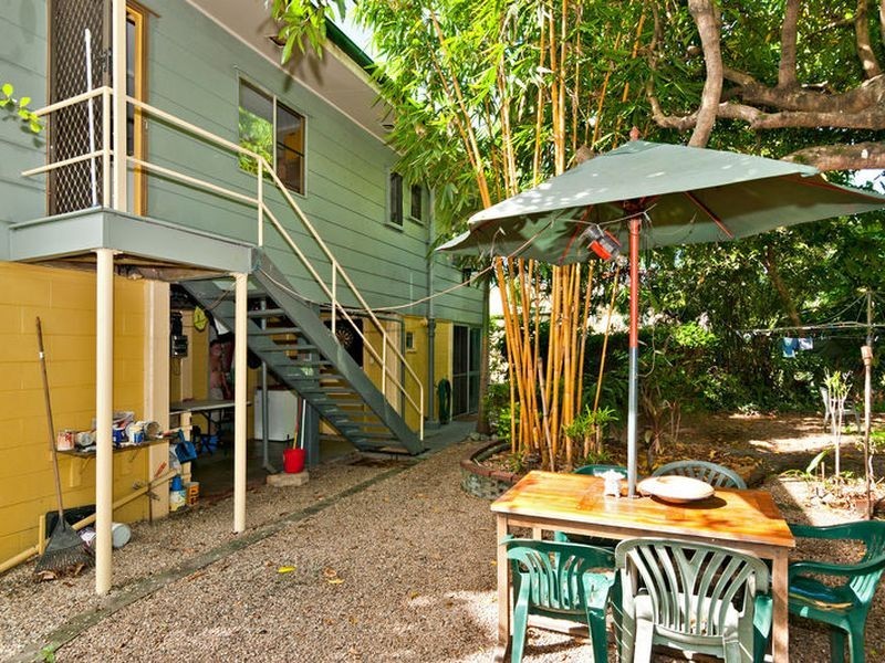 26 Barry Street, Bungalow QLD 4870