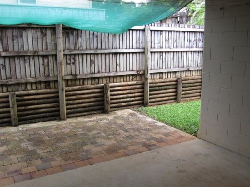 2/23 Herald Street, Bentley Park QLD 4869