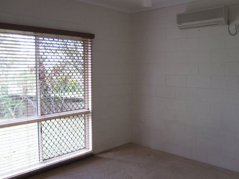 2/23 Herald Street, Bentley Park QLD 4869