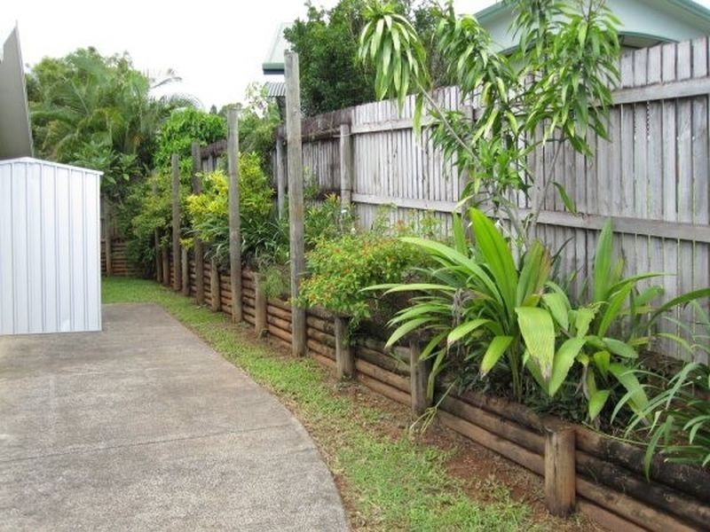 2/23 Herald Street, Bentley Park QLD 4869