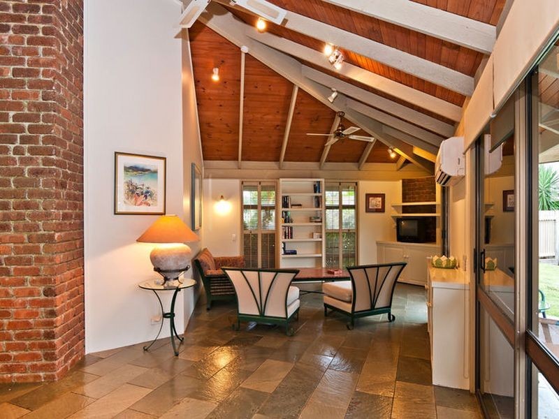 69 Koppen Terrace, Mooroobool QLD 4870