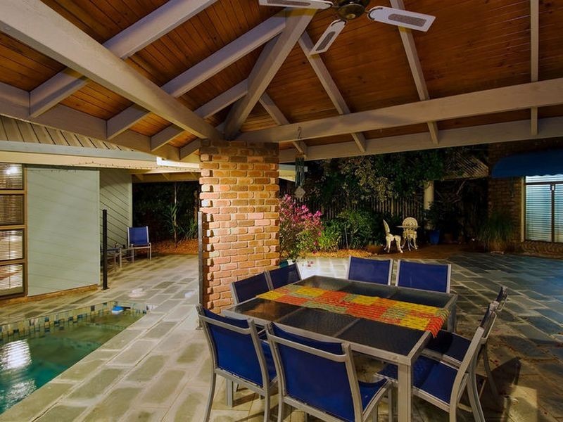 69 Koppen Terrace, Mooroobool QLD 4870