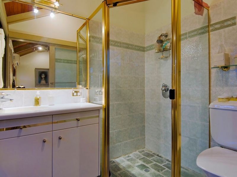 69 Koppen Terrace, Mooroobool QLD 4870