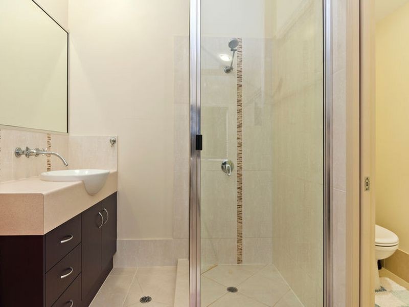 37 Sunbird Drive, Woree QLD 4868