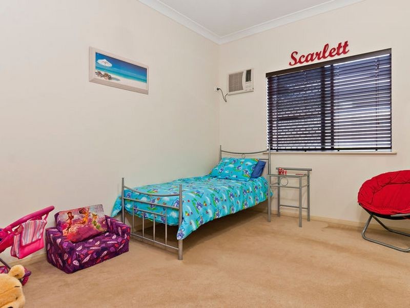 37 Sunbird Drive, Woree QLD 4868