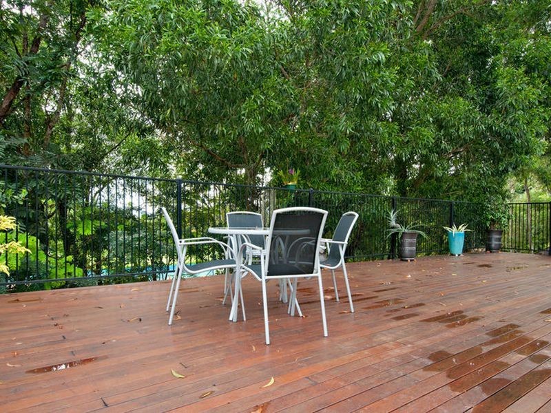 37 Sunbird Drive, Woree QLD 4868