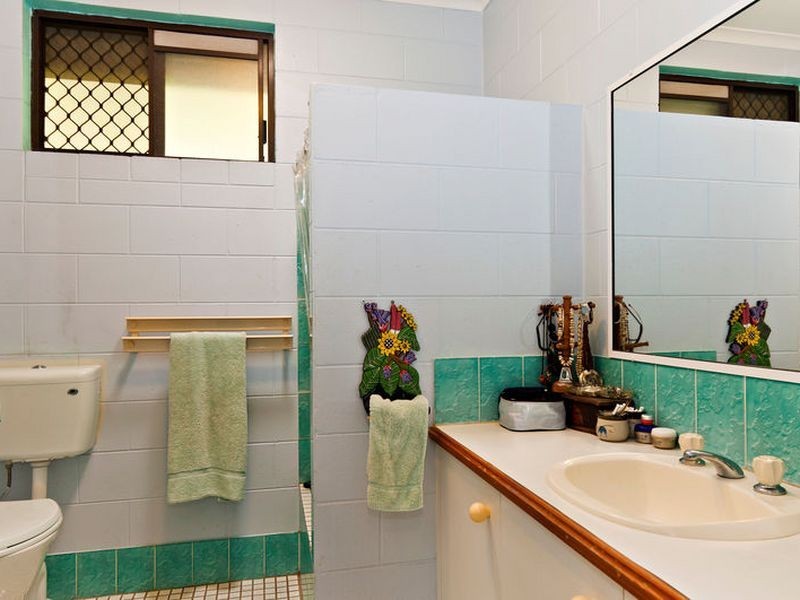 12 Cambrian Avenue, Smithfield QLD 4878