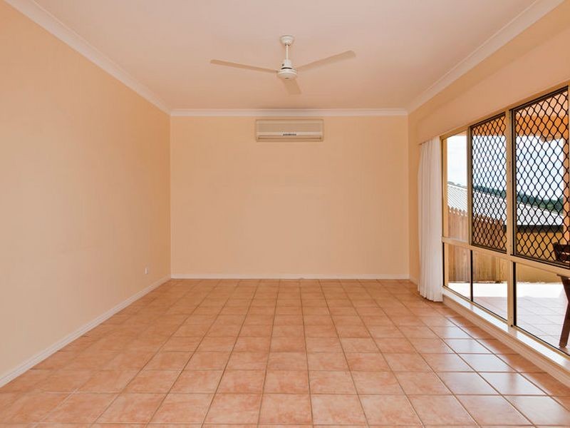 41 Pilosa Street, Redlynch QLD 4870