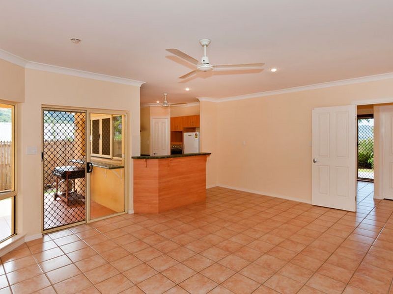 41 Pilosa Street, Redlynch QLD 4870