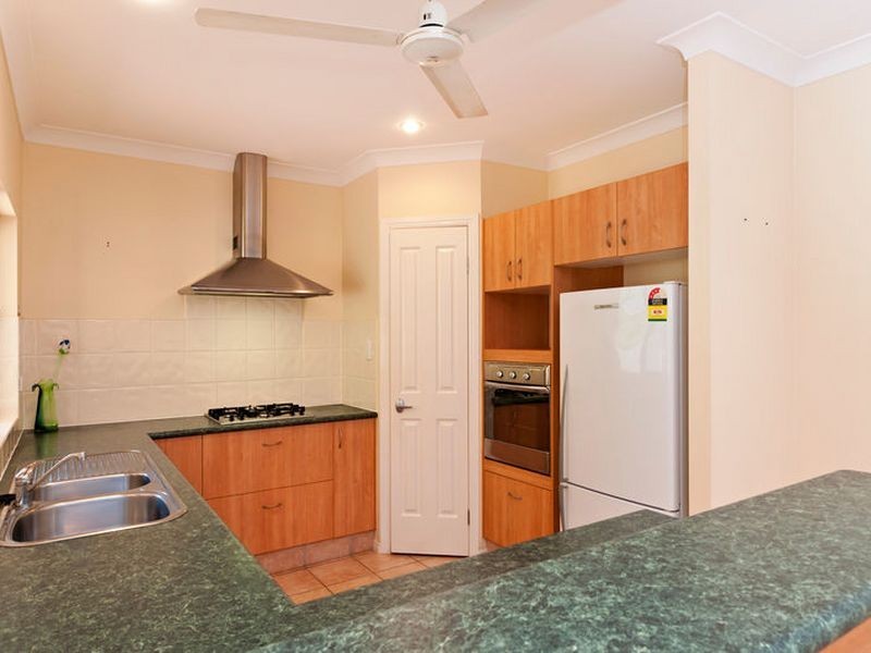 41 Pilosa Street, Redlynch QLD 4870