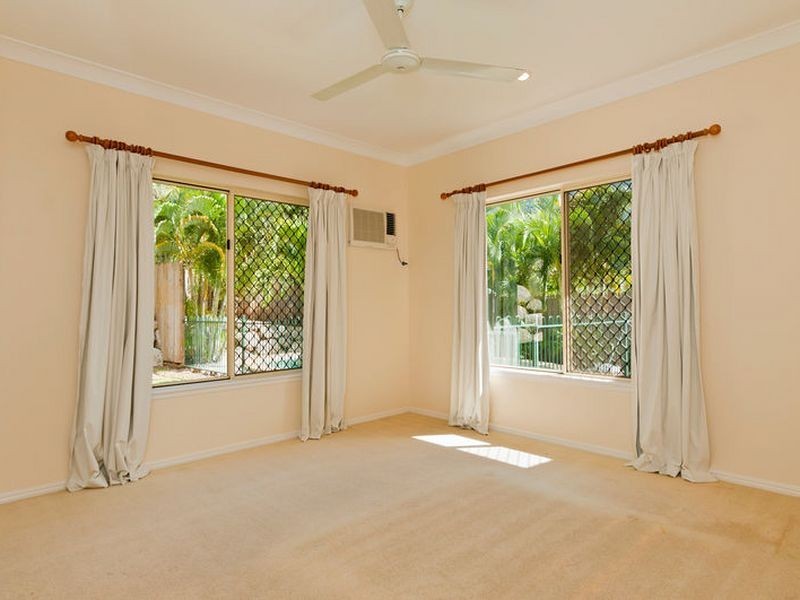 41 Pilosa Street, Redlynch QLD 4870