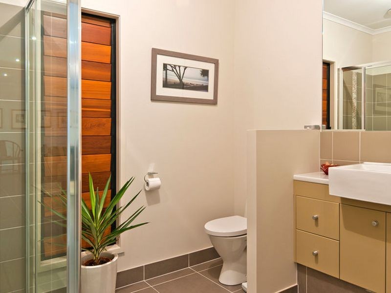 39 Iridescent Drive, Trinity Park QLD 4879