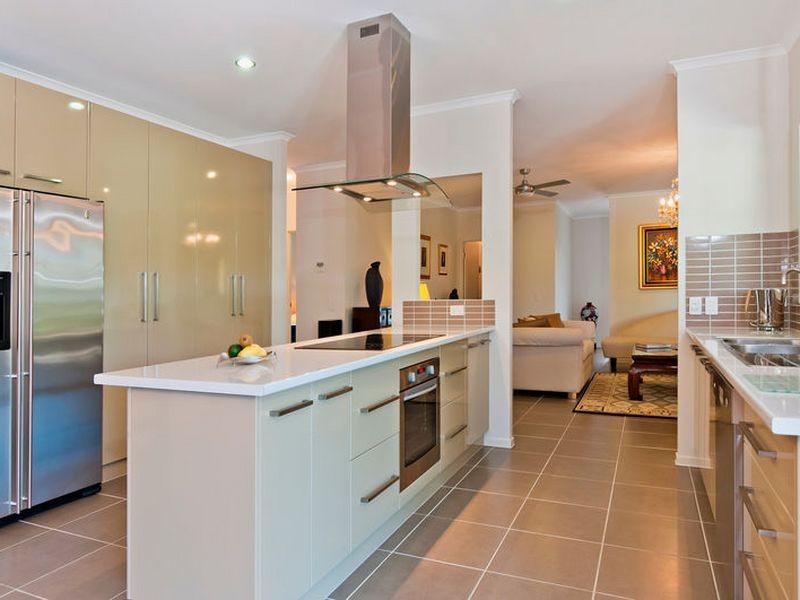 39 Iridescent Drive, Trinity Park QLD 4879