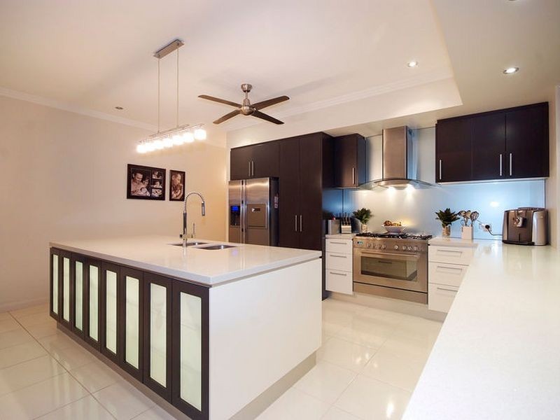 8 Celebration Close, Clifton Beach QLD 4879