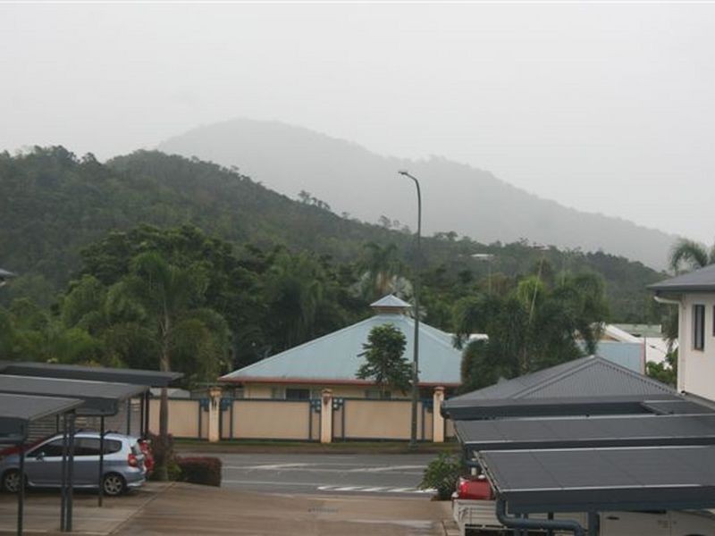 11/40 Intake Road, Redlynch QLD 4870