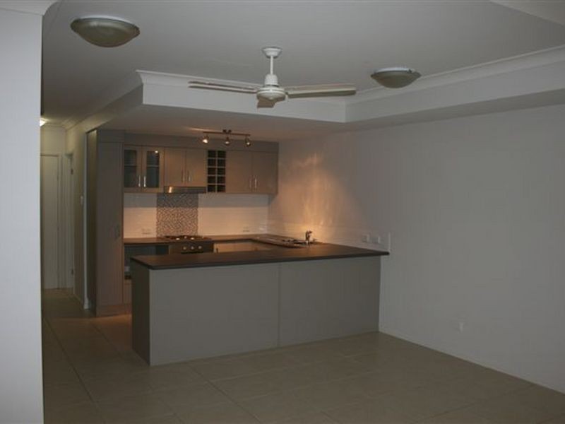 11/40 Intake Road, Redlynch QLD 4870