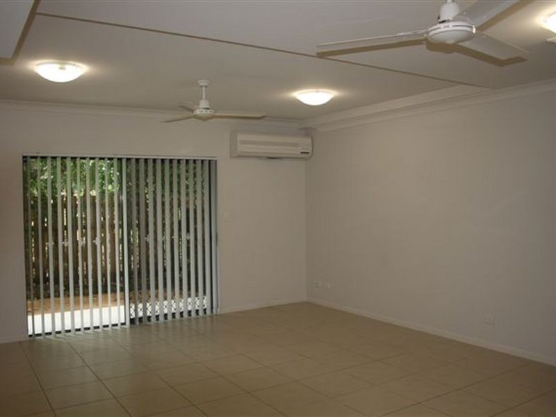 11/40 Intake Road, Redlynch QLD 4870