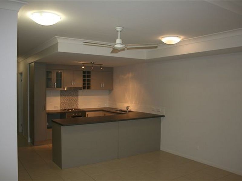 11/40 Intake Road, Redlynch QLD 4870