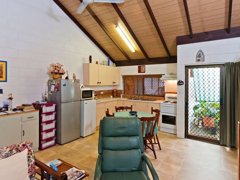 3/6 Maytown Close, Manoora QLD 4870