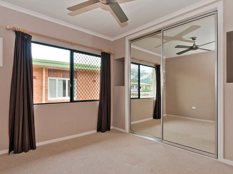 570 Bruce Highway, Woree QLD 4868