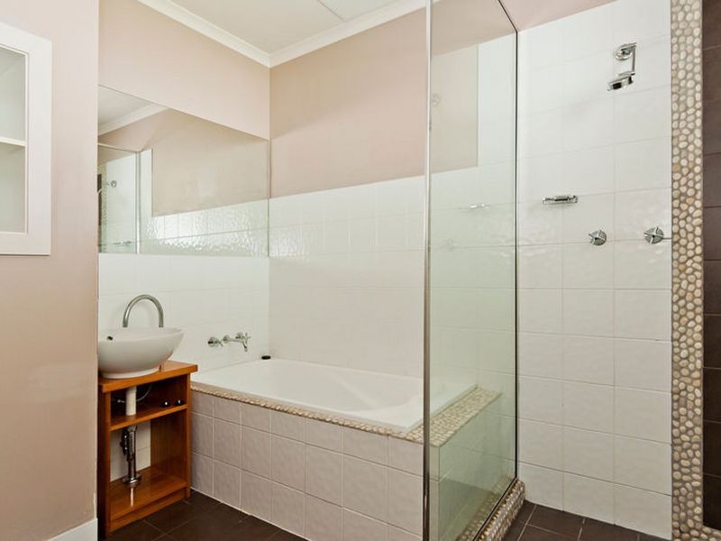 570 Bruce Highway, Woree QLD 4868