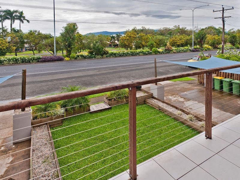 570 Bruce Highway, Woree QLD 4868