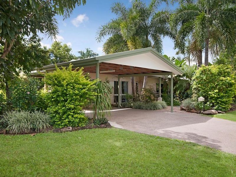 45 Michaelangelo Drive, Redlynch QLD 4870