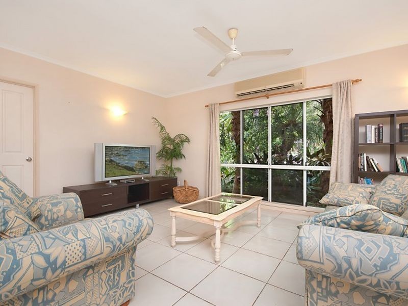 45 Michaelangelo Drive, Redlynch QLD 4870