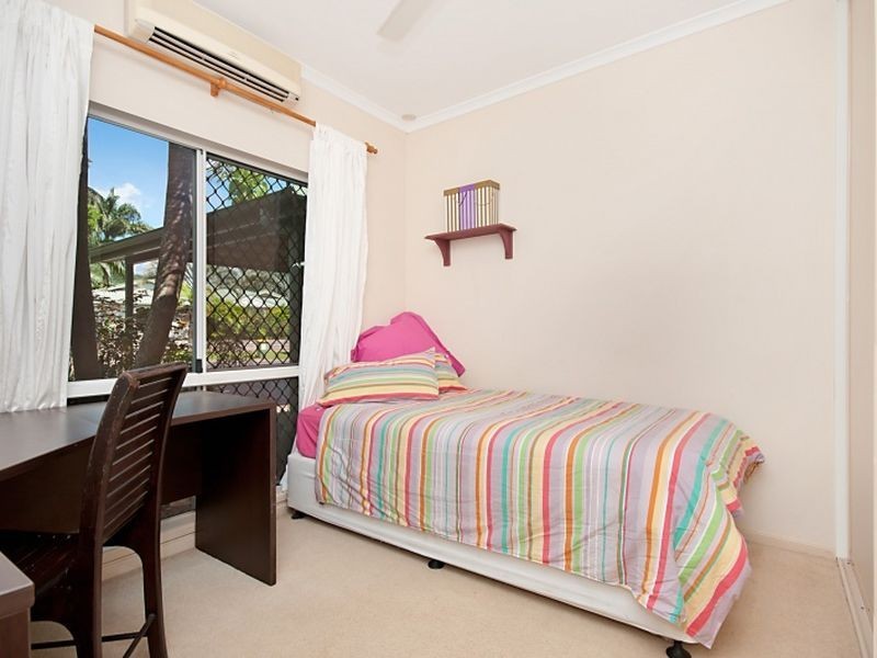 45 Michaelangelo Drive, Redlynch QLD 4870