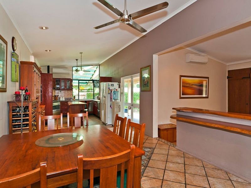 4 Furrow Close, Smithfield QLD 4878