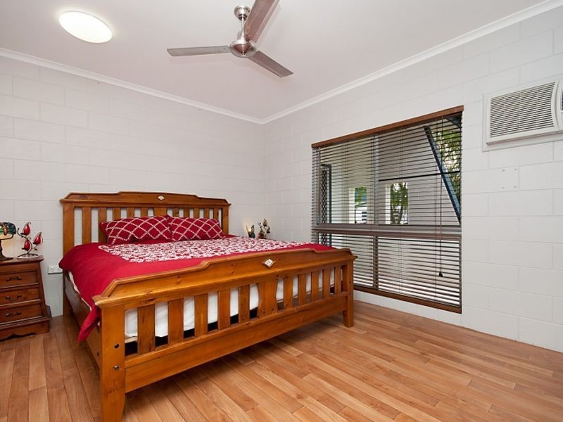 7 Duyfken Street, Bentley Park QLD 4869