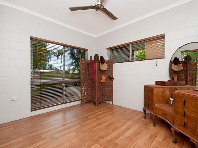 7 Duyfken Street, Bentley Park QLD 4869