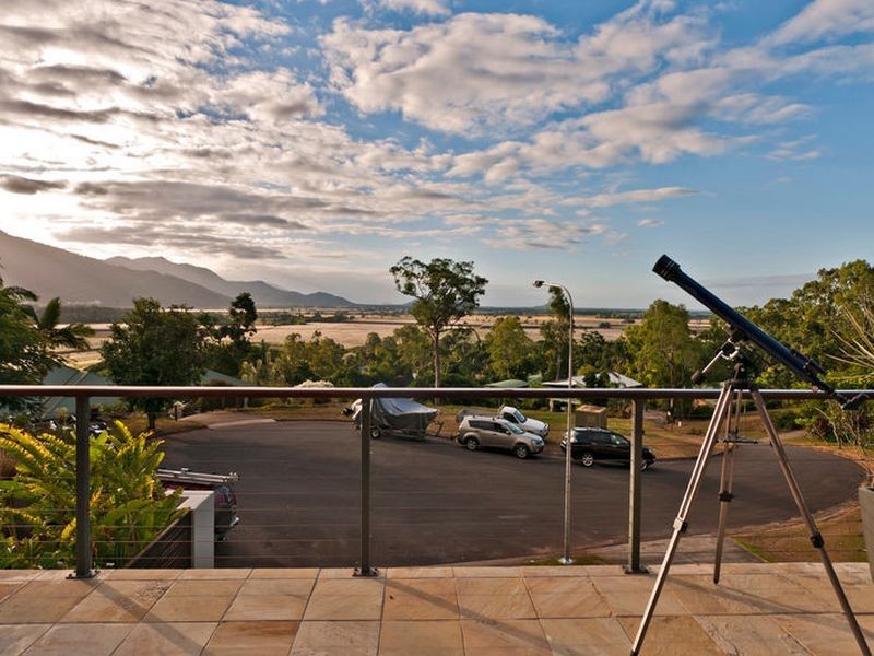 37 Martin Street, Freshwater QLD 4870