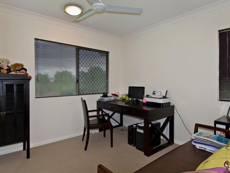 27/1-13 Ernest Street, Redlynch QLD 4870