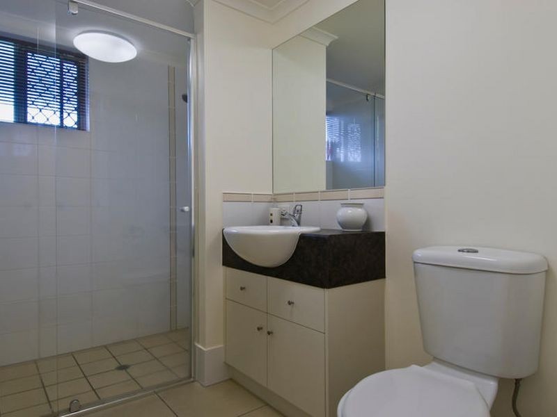 27/1-13 Ernest Street, Redlynch QLD 4870