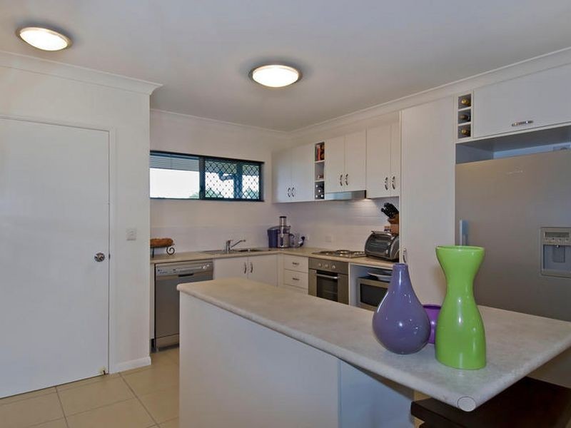 27/1-13 Ernest Street, Redlynch QLD 4870
