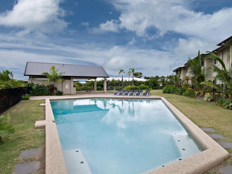 27/1-13 Ernest Street, Redlynch QLD 4870