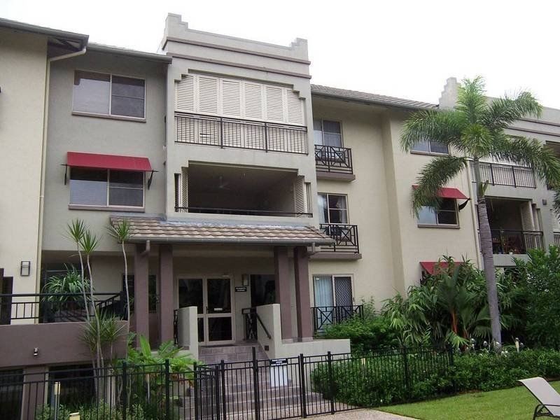Westcourt QLD 4870