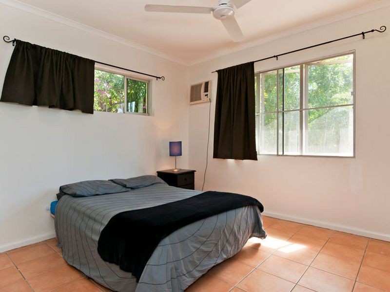 15 Bamboo Street, Holloways Beach QLD 4878