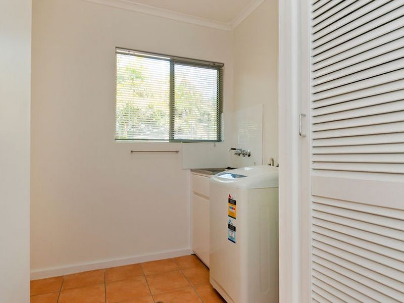 15 Bamboo Street, Holloways Beach QLD 4878