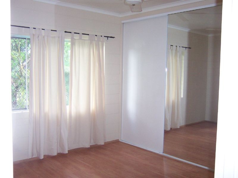 Bentley Park QLD 4869