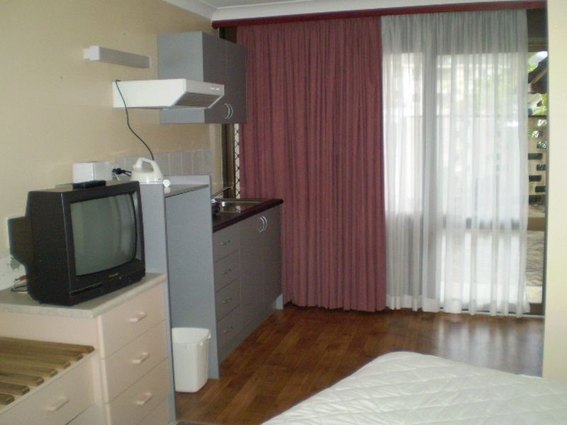 8/265 Sheridan Street, Cairns North QLD 4870