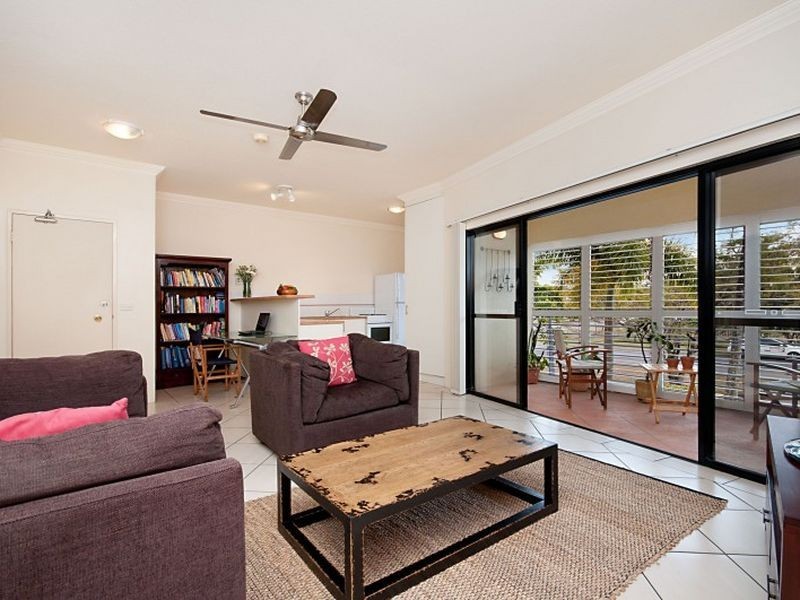 1/437 Draper Street, Parramatta Park QLD 4870