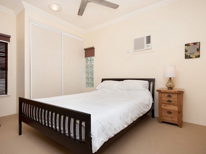 1/437 Draper Street, Parramatta Park QLD 4870