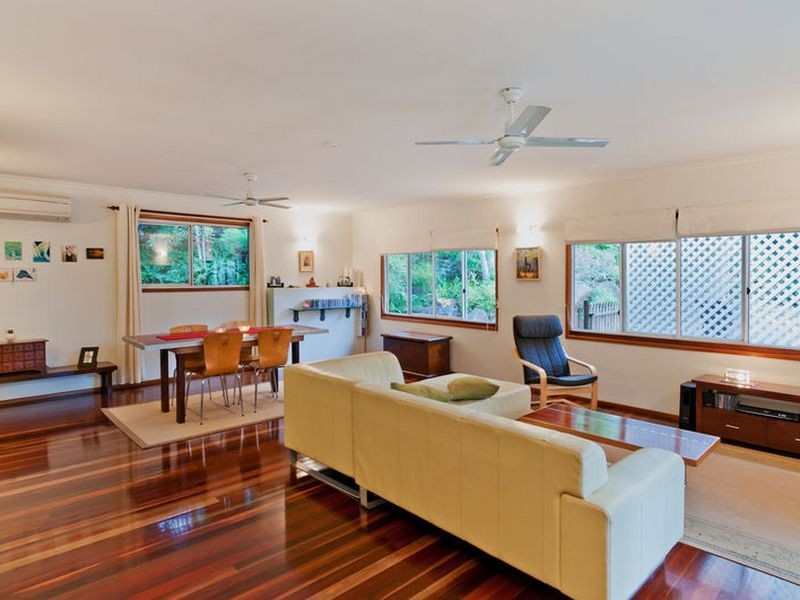 1 Cycas Close, Kamerunga QLD 4870