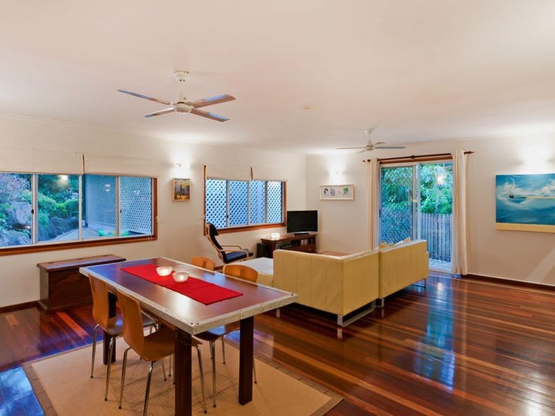 1 Cycas Close, Kamerunga QLD 4870