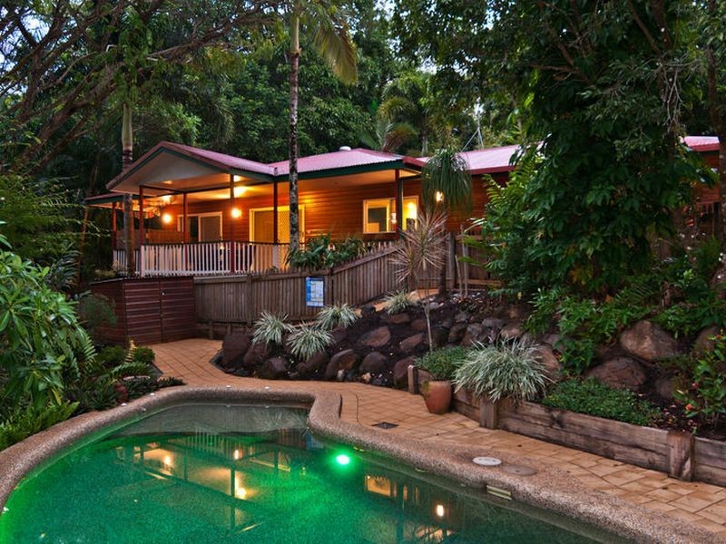 1 Cycas Close, Kamerunga QLD 4870