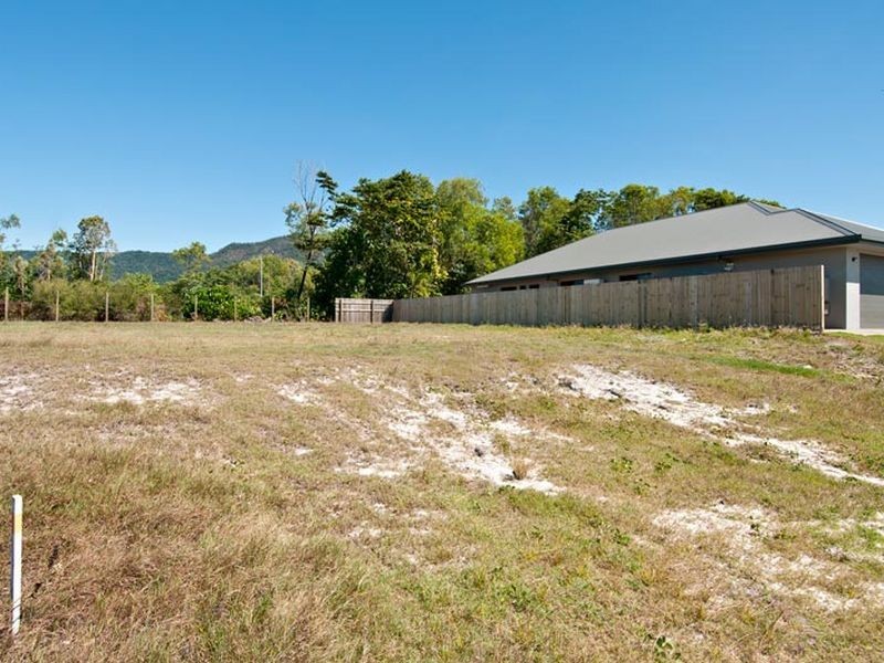 14 Norwood Crescent, Trinity Park QLD 4879