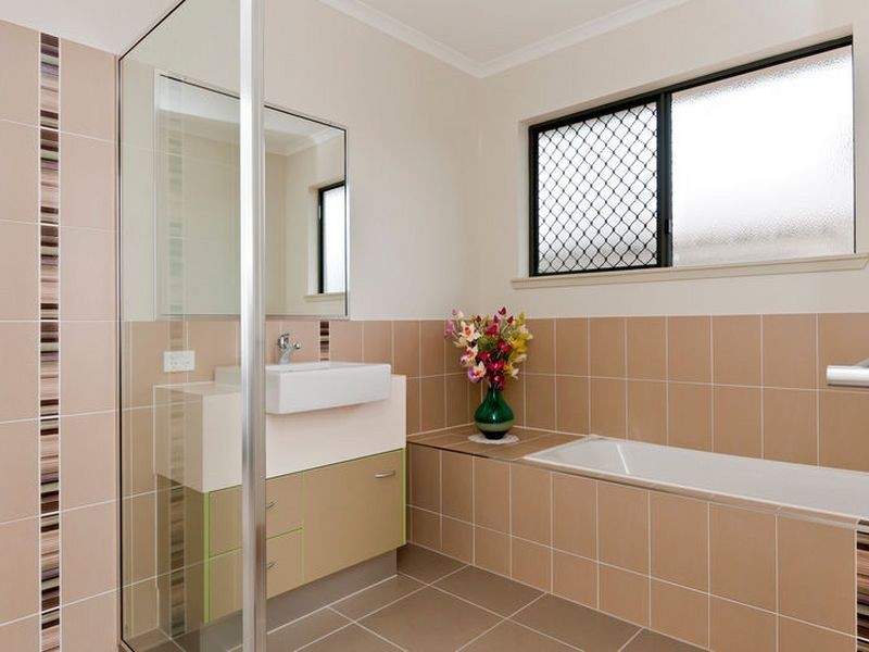 7 Mount Close, Edmonton QLD 4869