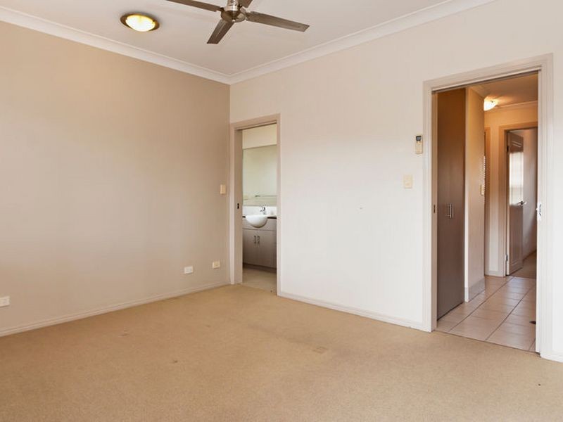 6/378 McLeod Street, Cairns North QLD 4870